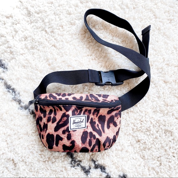 herschel leopard fanny pack